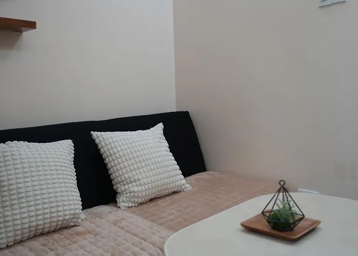Cozy 1br Staycation With Pool And Near Moa *