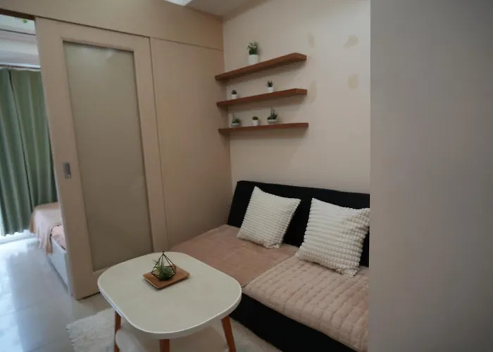 Cozy 1br Staycation With Pool And Near Moa